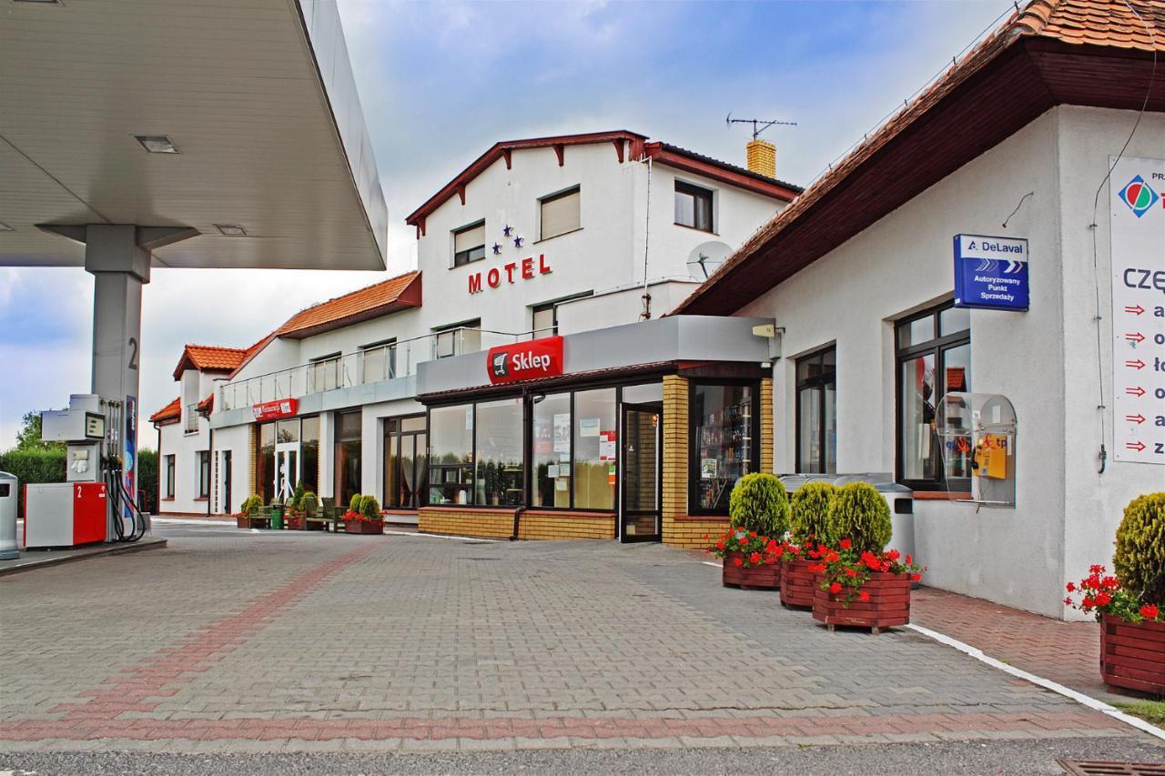 Motel Duet Granowo Екстериор снимка