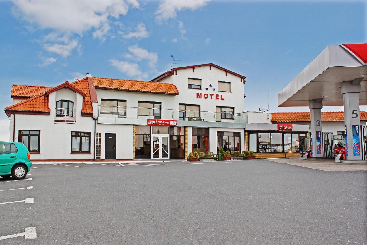 Motel Duet Granowo Екстериор снимка