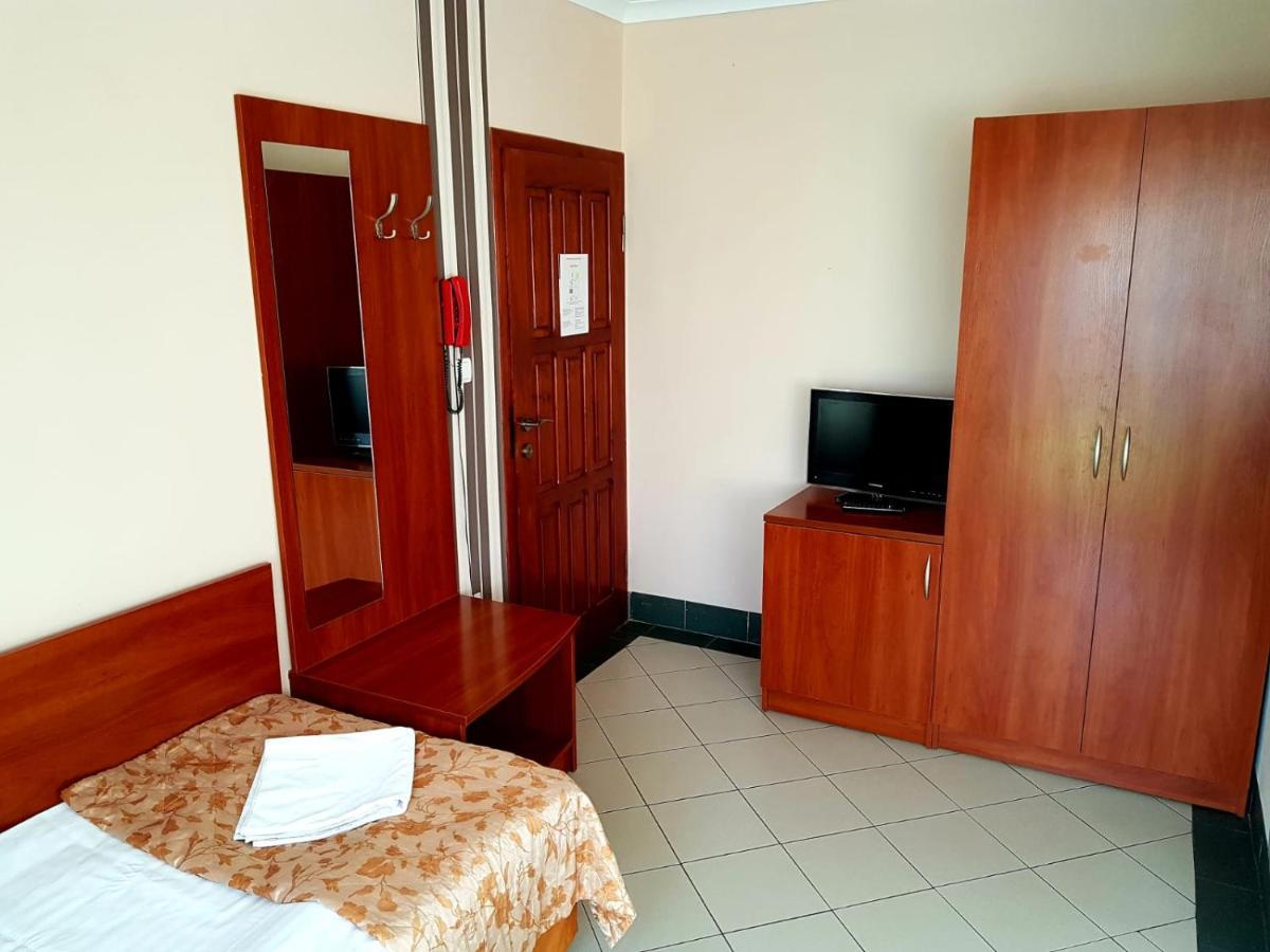 Motel Duet Granowo Екстериор снимка